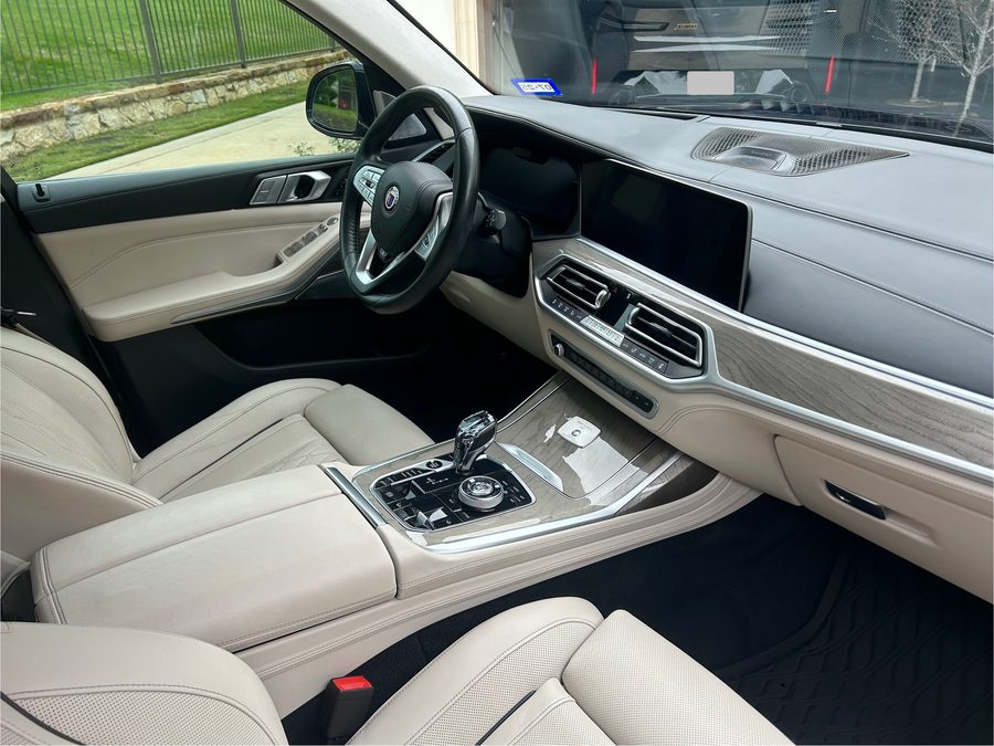 Deep-cleaned luxury leather interior